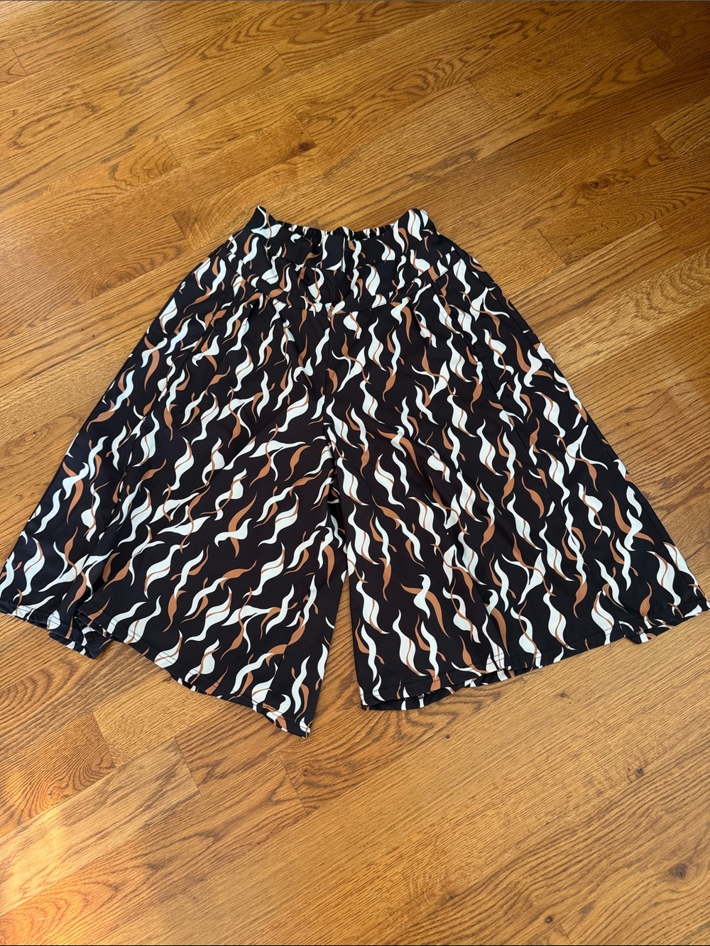 Wide Leg Culottes Gaucho Pants Abstract Print Midi Length Black Brown Size Large